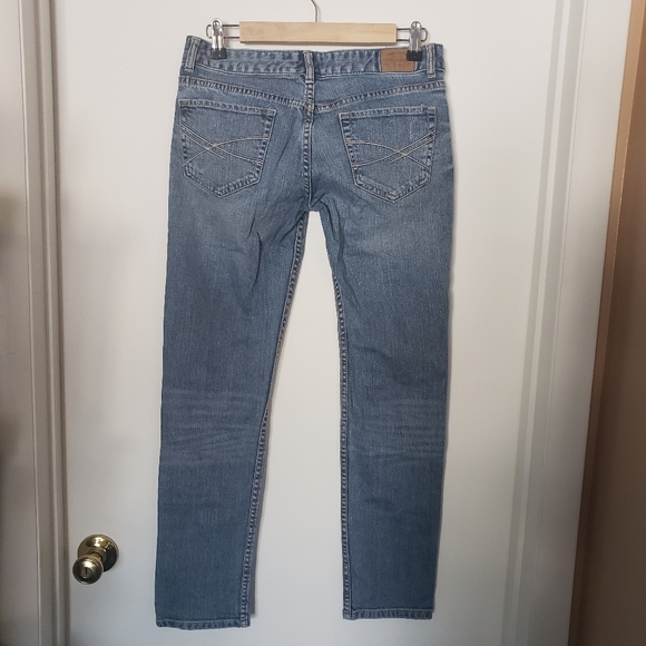 AEO Bayla Skinny 5/6 Short Light Destressed Jeans - Picture 2 of 7